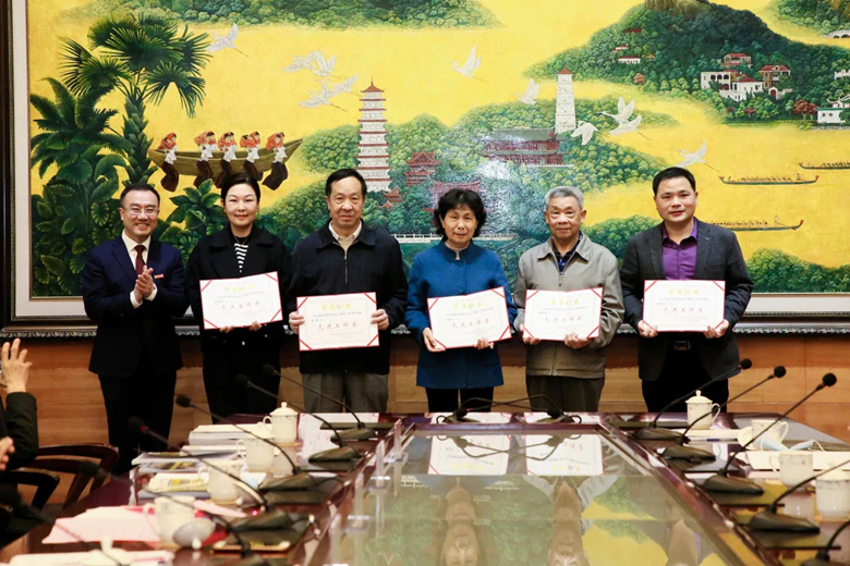 2_副本.jpg 2_副本.jpg